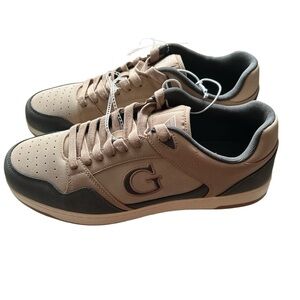 Guess Men's Beige and Black Sneakers